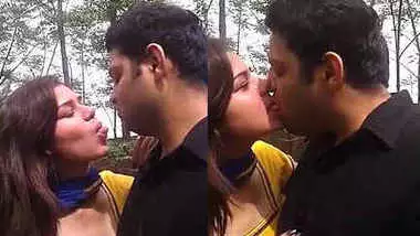 380px x 214px - Cute Clg Lover Video Leaked 2 desi porn video