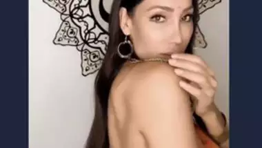 Amateur Hairy Indian Lesbian desi porn video