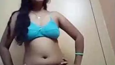 Xxcmuvi - Un Sabhi Ke Liye Jinhone Kabhi Na Kabhi Sex Chat Kiya Hai desi porn video