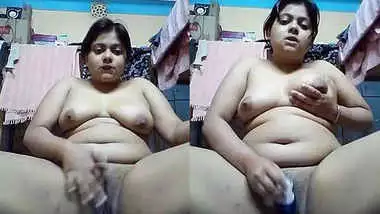 Thamilsaxvideo - Sexy Aunty Showing Her Whole Naked Body desi porn video