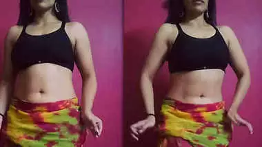 Busty Desi Babe Sexy Belly Moves desi porn video