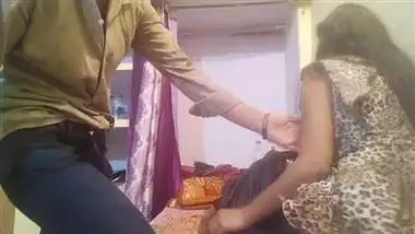 Bulu Sax Assani Video - Nangi Ladki Aur Uske Aashiq Ki Gujarati Chudai Blue Film desi porn video