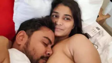 380px x 214px - Desi Girl Sex With Boyfriend In Room desi porn video