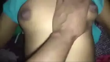 Xxx Paliya - Cute Lankan Girl Showing Her Boobs And Pussy On Video Call 3 Clips desi porn  video