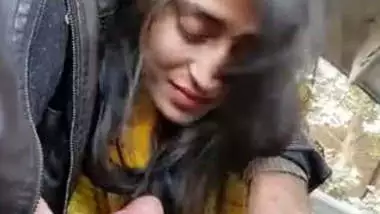 Xxx Signature Sudeep Gaand Mein Lund Choot Mein Lund - Sexy Girlfriend Blowing In Car desi porn video