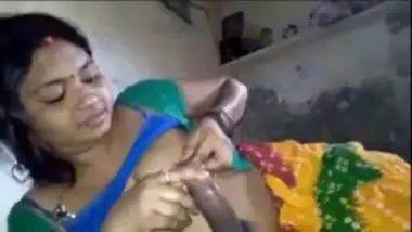Karnataka Hubli Village Sex Video indian amateur sex on Indiansexy.me