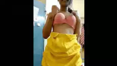 Hindi Sexy Full Hd Kuwari Ladki Ki Chudae indian amateur sex on  Indiansexy.me