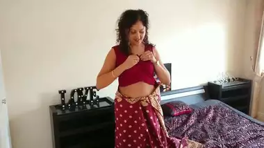 Xxx Hindi Mein Bf Film Saree Mein indian amateur sex on Indiansexy.me