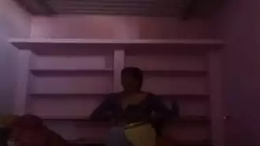 Real School Boy Sexy Aunty Sex Videos Telugu - Real Life Telugu Aunty Xnxx Video Hidden Cam desi porn video