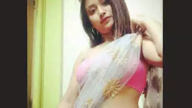 Fucking Sapna Pause - Bgrade Sapna Kissing desi porn video